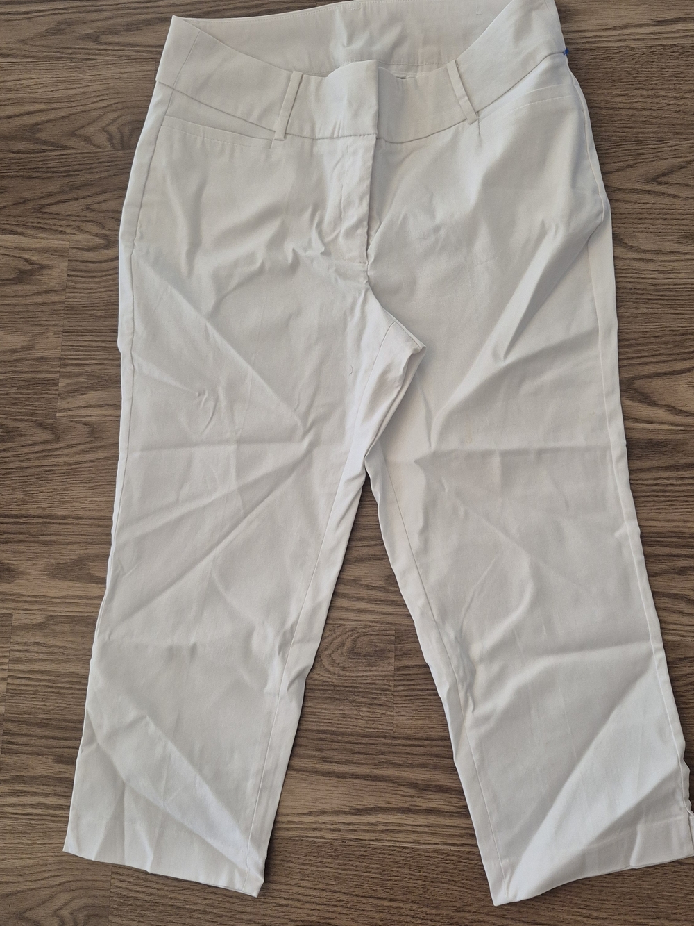 Lane Bryant White Capri Pants